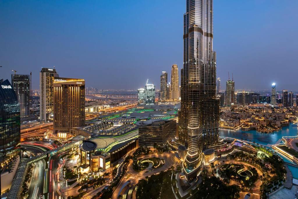 First Class 3Br With Full Burj Khalifa And Fountain View Дубай Екстер'єр фото